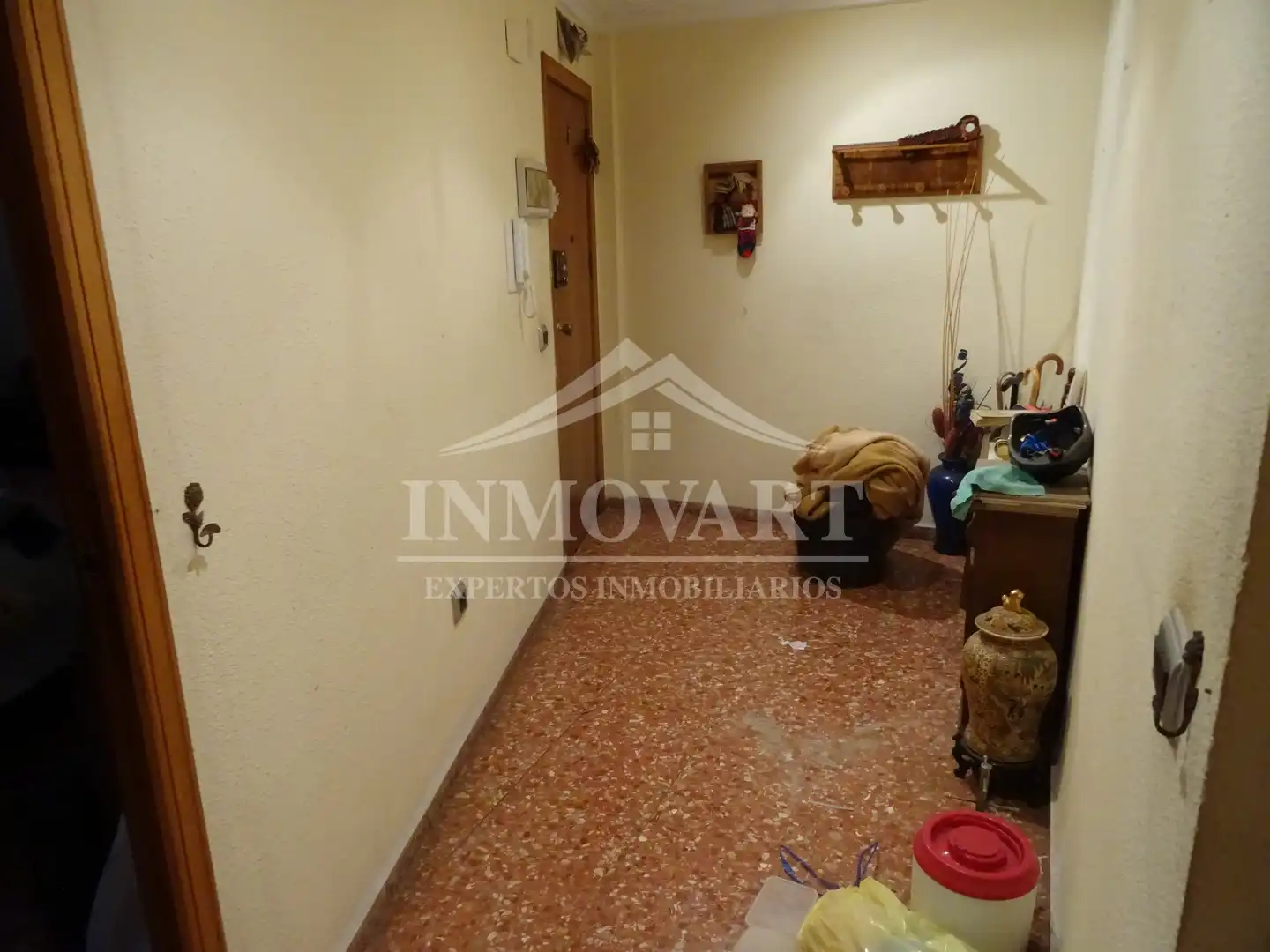 Piso en venta en Algemesí con Balcón