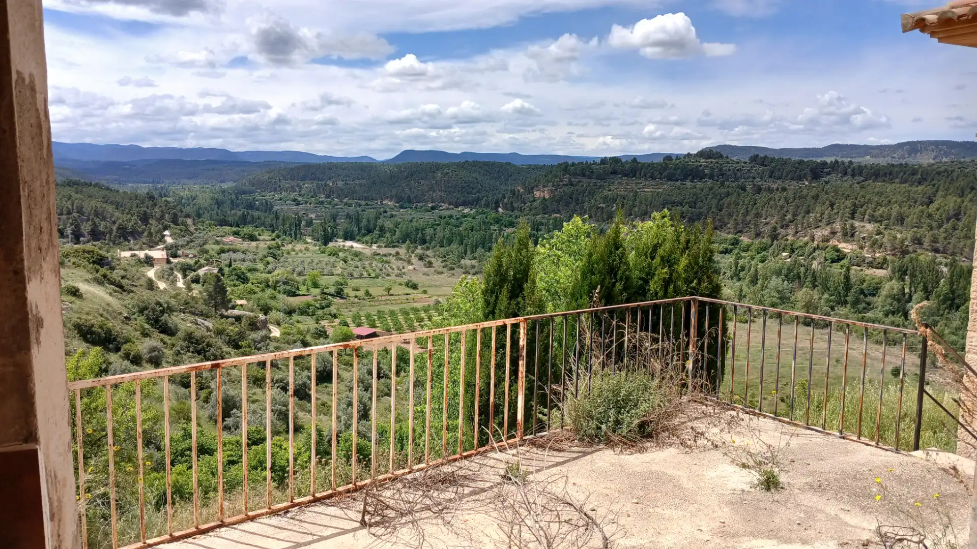 Casa adosada en venta en Torre del Compte