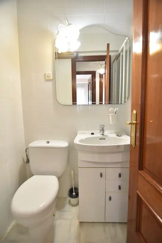 Bathroom of Flat for sale in Eibar  with Heating, Furnished and Balcony