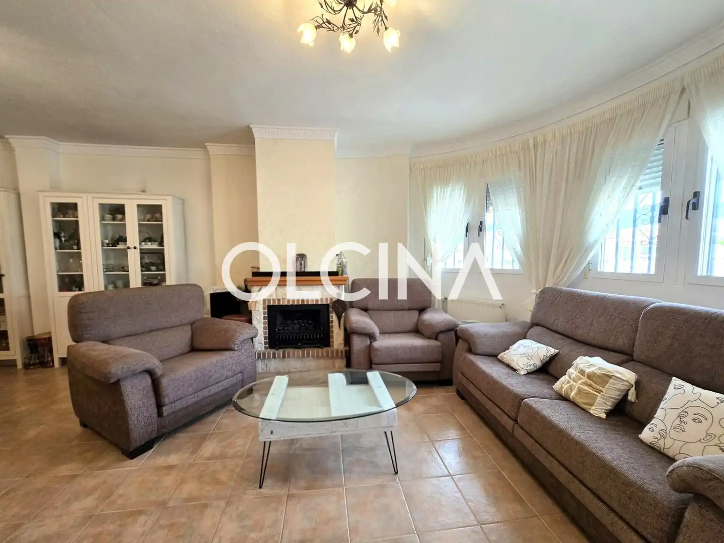 Sala de estar de Casa o chalet en venta en Castalla con Calefacción, Jardín privado y Terraza