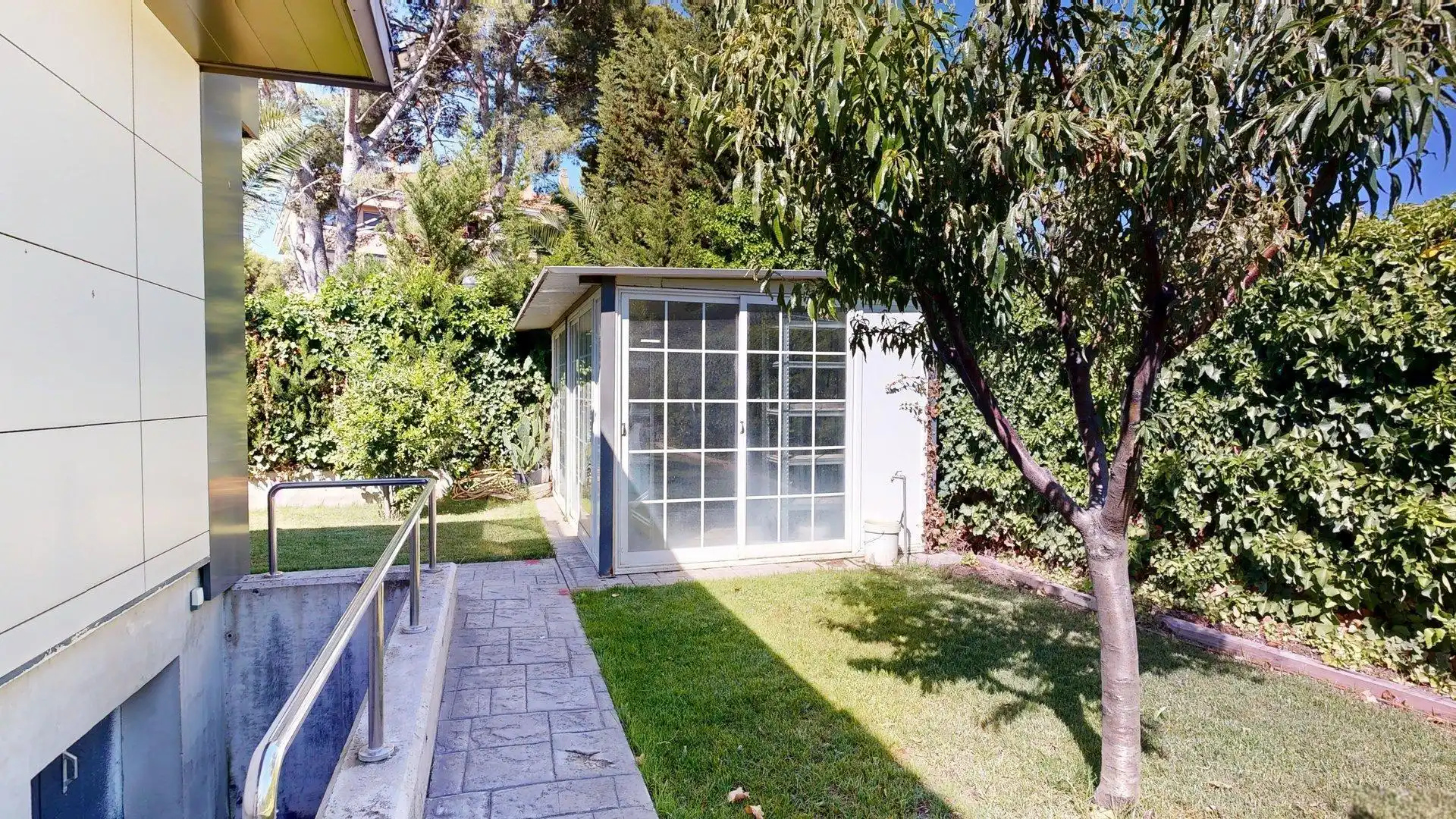 Jardín de Casa o chalet en venta en Zaragoza con Aire acondicionado, Calefacción y Jardín privado
