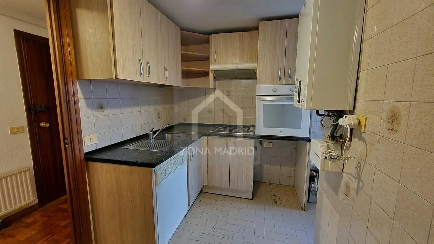 Kitchen of Flat for sale in Tetuán