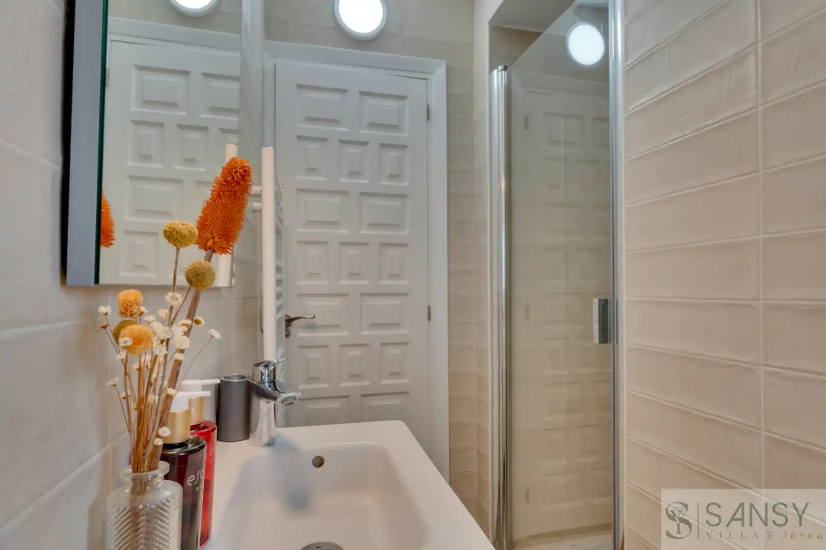 Bathroom of Houses for sale in Jávea / Xàbia  with Heating, Terrace and Storage room