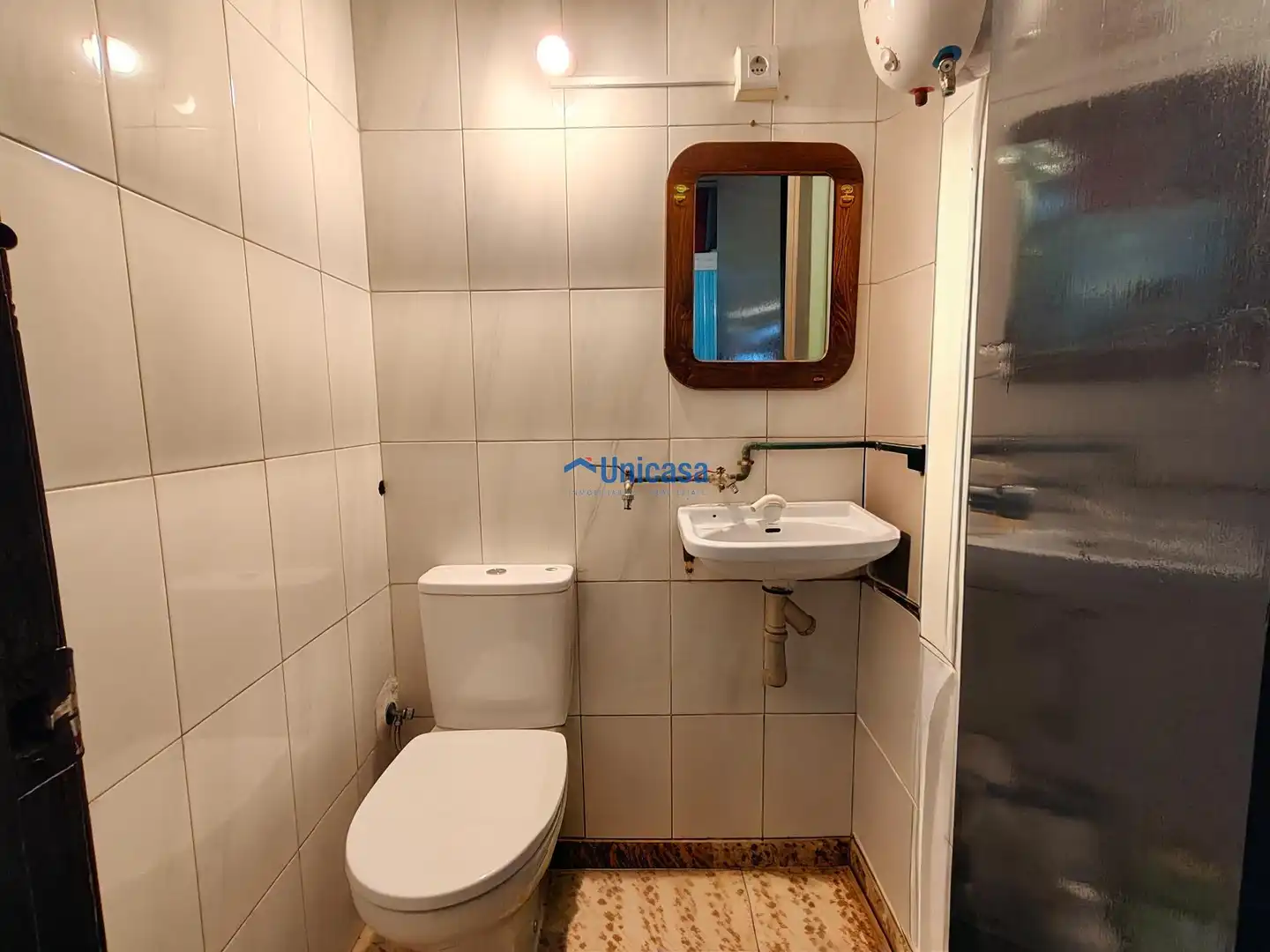 Bany de Local en venda en Málaga amb Aire condicionat