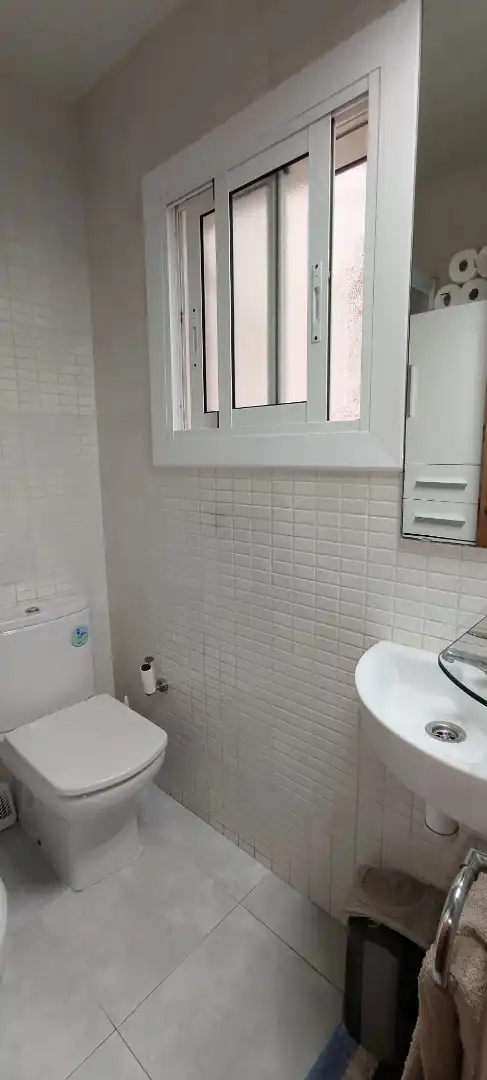 Baño de Piso en venta en Cervelló con Aire acondicionado, Calefacción y Parquet