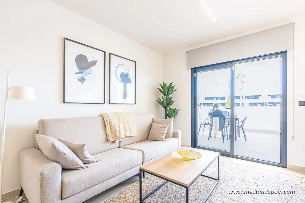 Apartamento con piscina en venta en El Raso, imagen 4