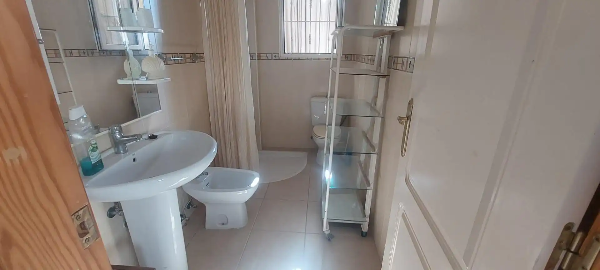 Bathroom of Houses for sale in La Nucia