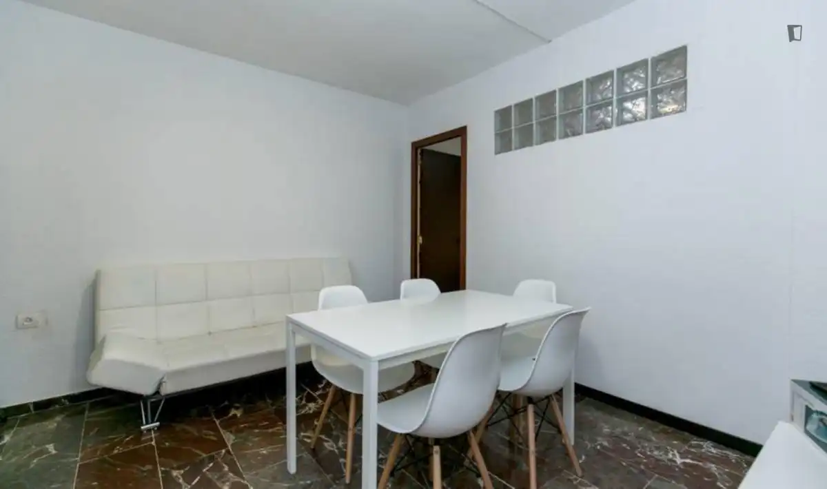 Habitación en Camino de Ronda