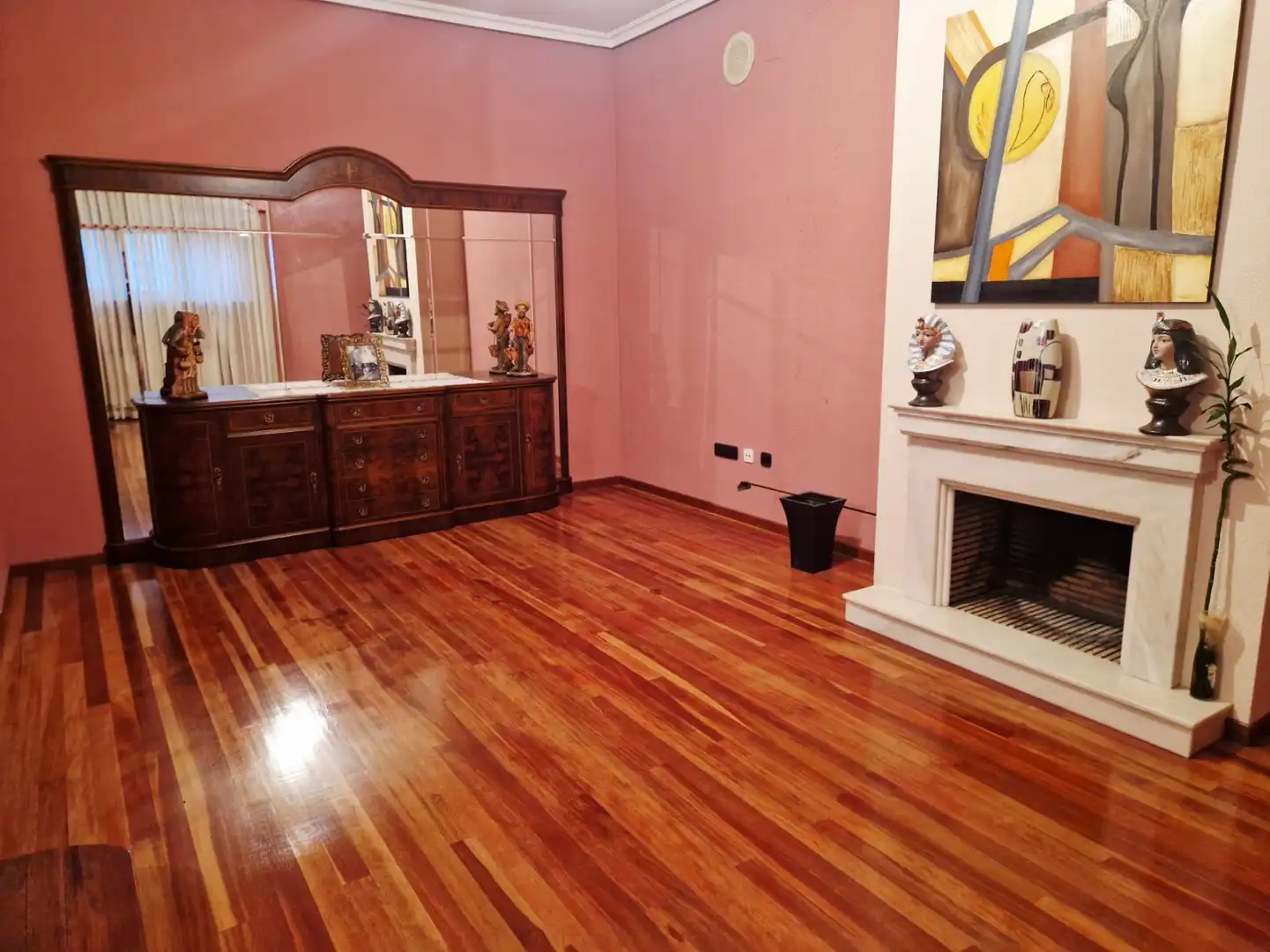 Sala de estar de Casa o chalet en venta en Castrillón con Calefacción, Terraza y Trastero