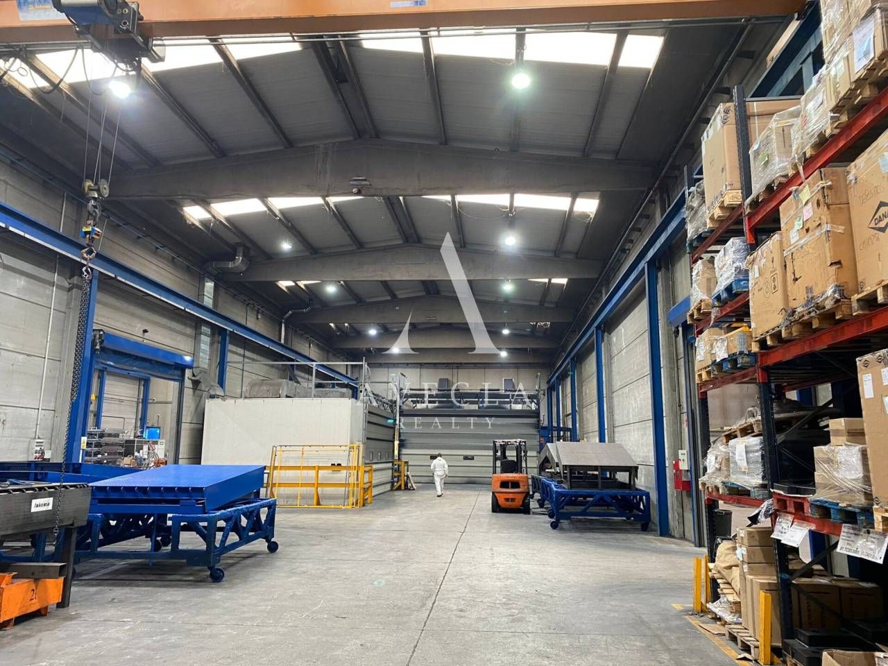 Exterior view of Industrial buildings to rent in Parets del Vallès  with Alarm