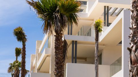 Foto 3 de Piso en venta en Cabopino - Artola, Málaga