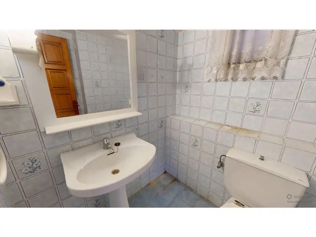 Bathroom of Houses for sale in La Pobla de Vallbona