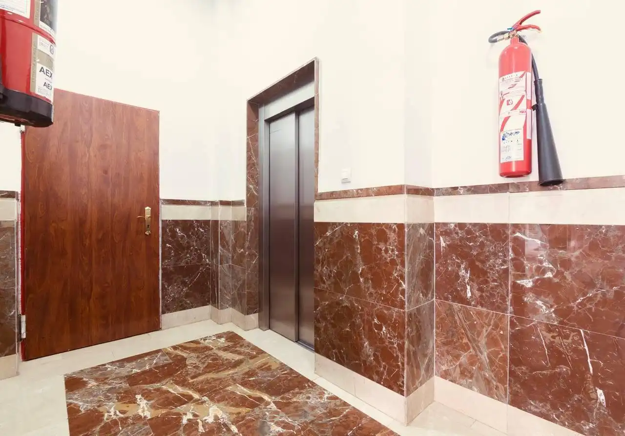 Piso en venta en Alicante / Alacant con Aire acondicionado, Calefacción y Jardín privado
