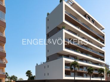 Penthouse mit Pool zum Verkauf in Puerto Deportivo