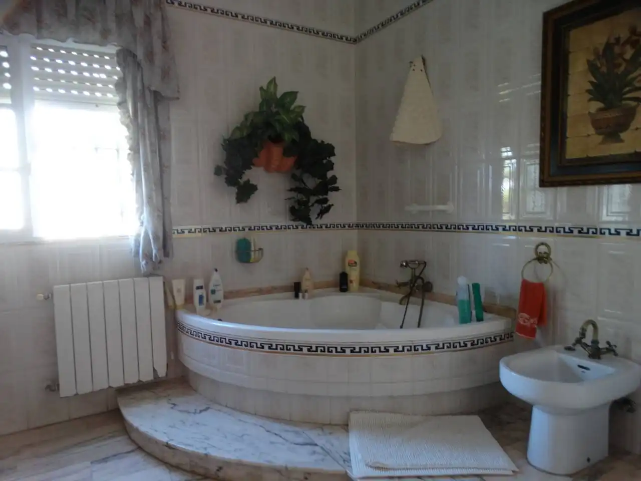 Baño de Casa o chalet en venta en Huelva con Aire acondicionado, Calefacción y Jardín privado