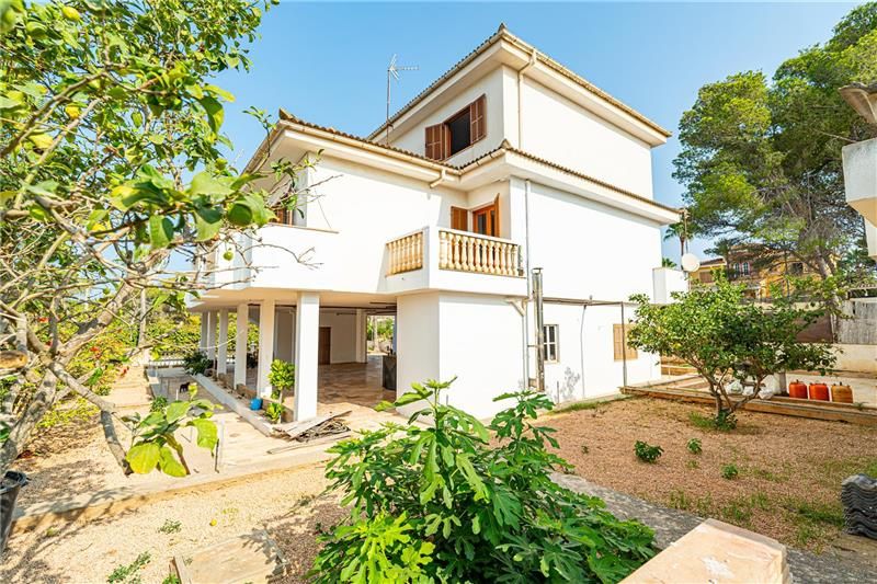 Vista exterior de Casa o xalet en venda en  Palma de Mallorca amb Aire condicionat, Calefacció i Jardí privat
