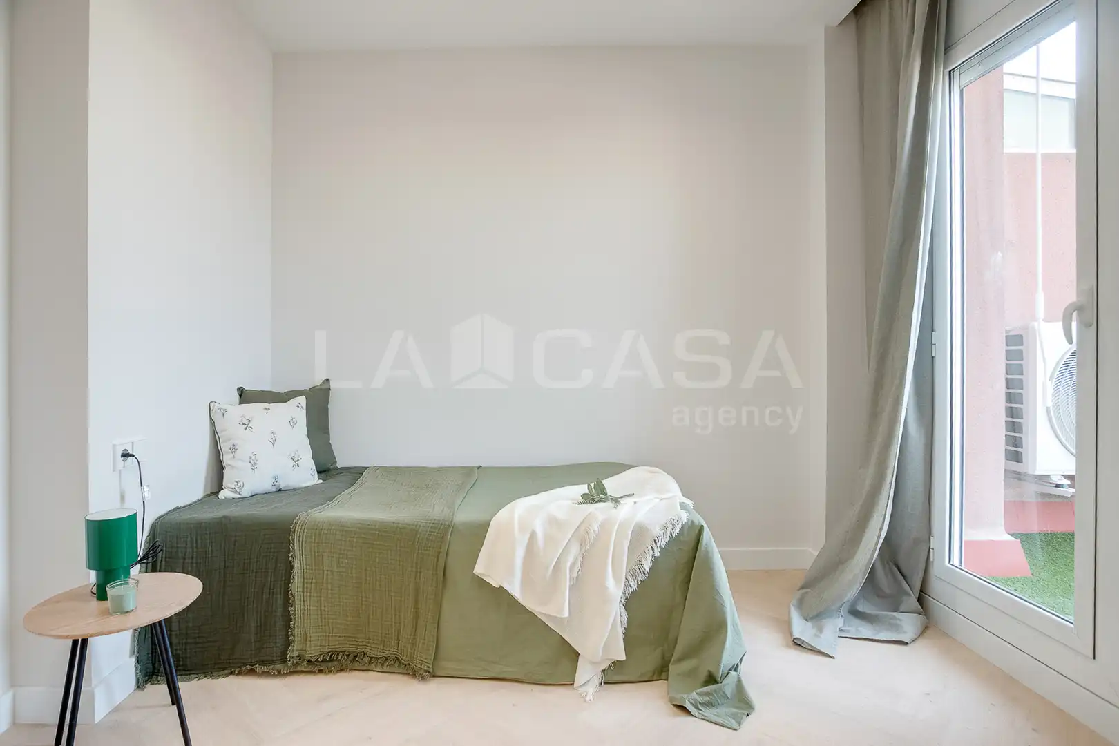 Habitación de Ático en venta en Granollers con Calefacción y Terraza