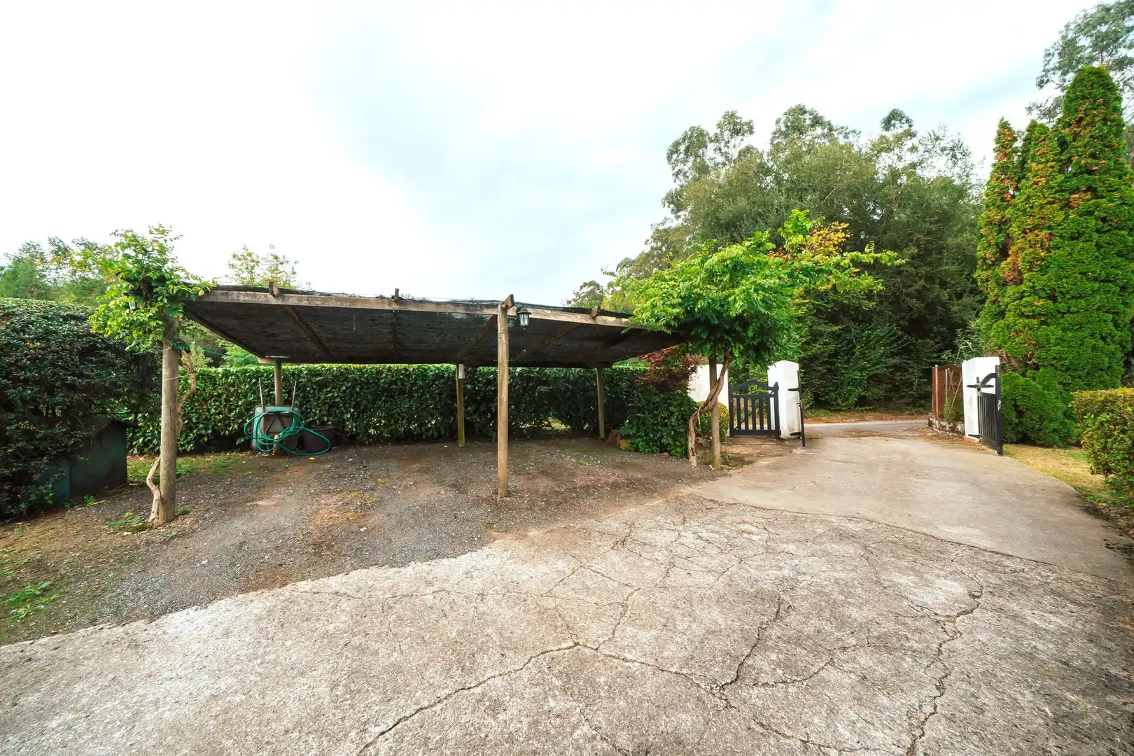 Parking de Casa o chalet en venta en Fruiz con Aire acondicionado, Calefacción y Jardín privado