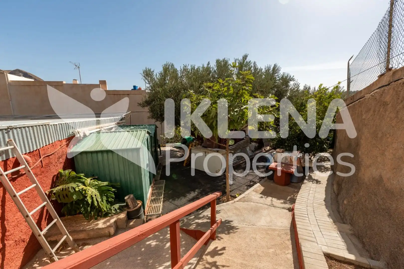 Casa o chalet en venta en Calle Parque, 9, Enix