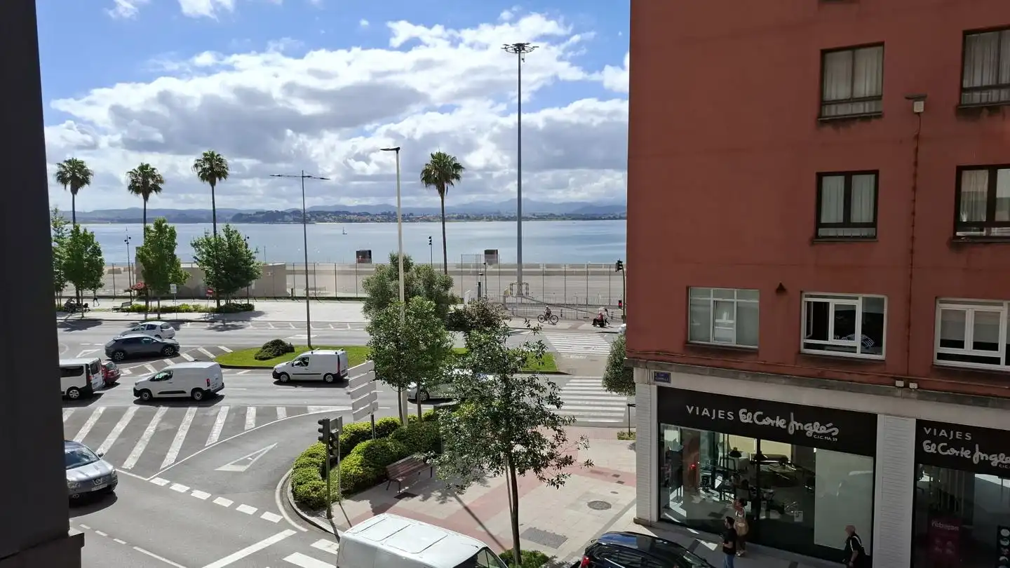 Piso con terraza en venta en Calle Castilla, imagen 2