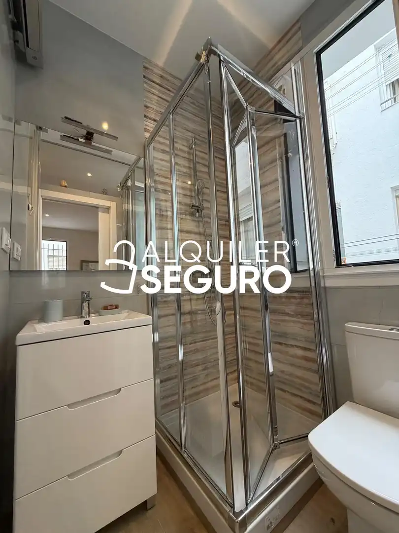 Appartement avec ascenseur à louer à Embajadores, imagen 10