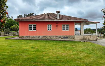 Casa o xalet en venda a Lugar Feros, Teo