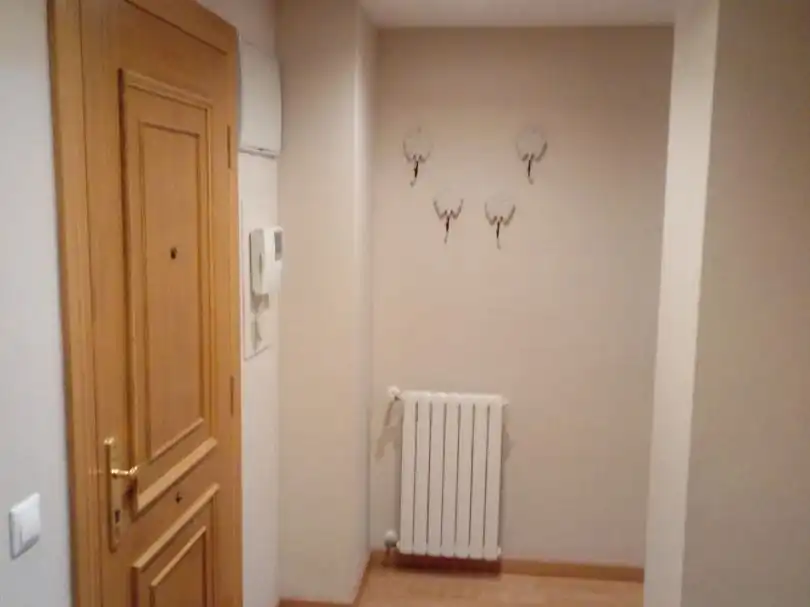 Wohnung zur Miete in Calle del Concejo de Castrillon, 2, Viesques