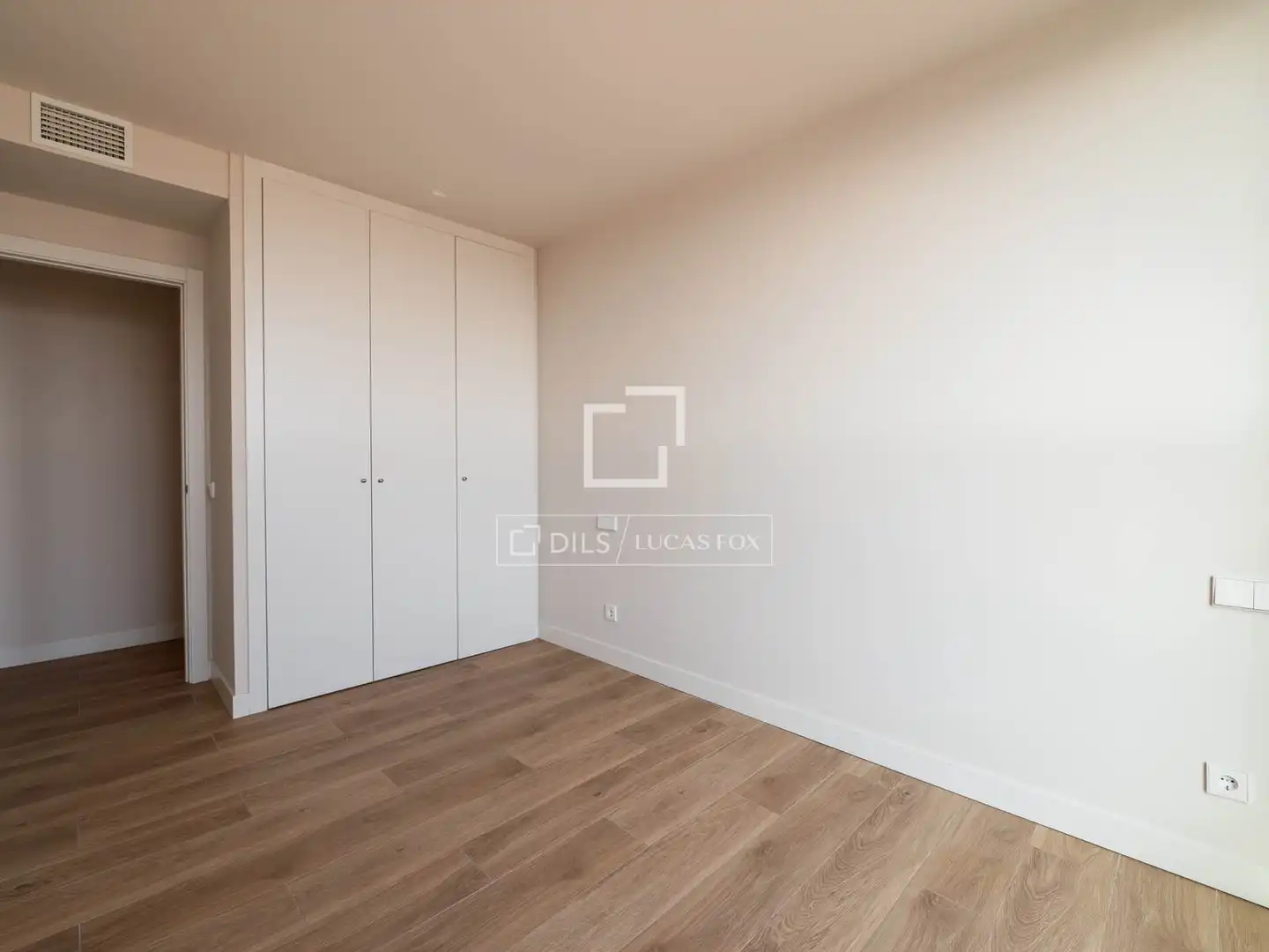 Habitación de Ático en venta en Madrid con Aire acondicionado, Calefacción y Terraza