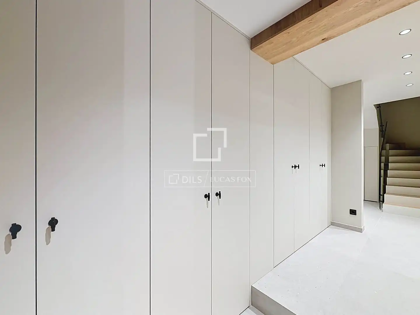 Dormitori de Casa o xalet en venda en Madrid amb Calefacció, Jardí privat i Parquet