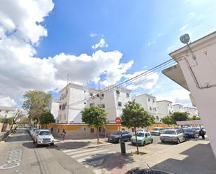 Vista exterior de Pis en venda en  Sevilla Capital