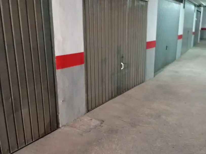 Parkplatz von Garage zum Verkauf in Villajoyosa / La Vila Joiosa