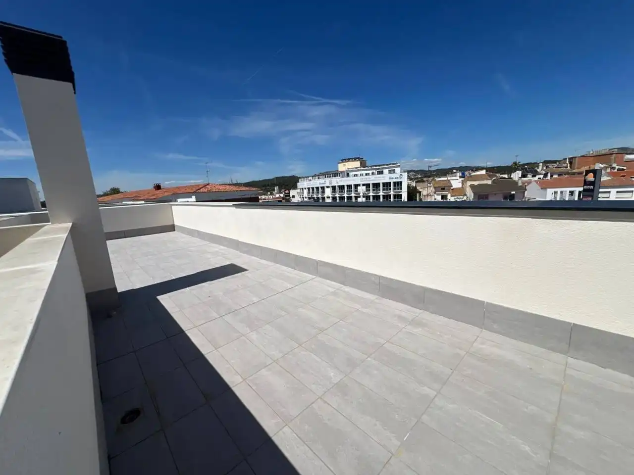 Terrasse von Wohnungen zum Verkauf in Cubelles mit Klimaanlage, Heizung und Parkett