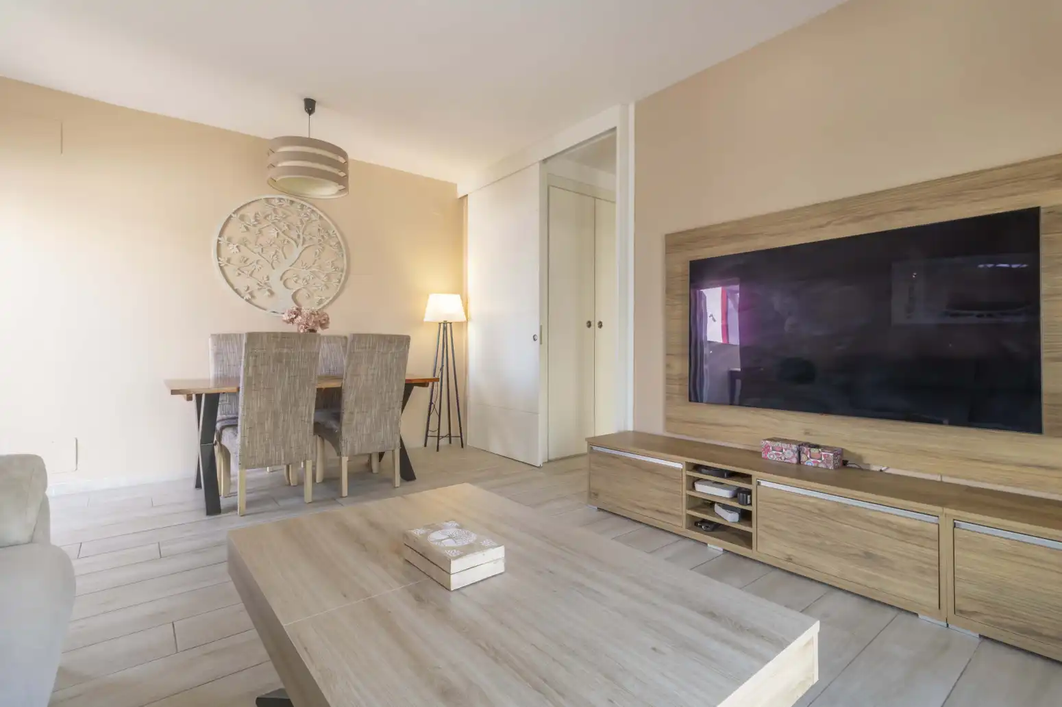 Detached homes for sale in Palmete