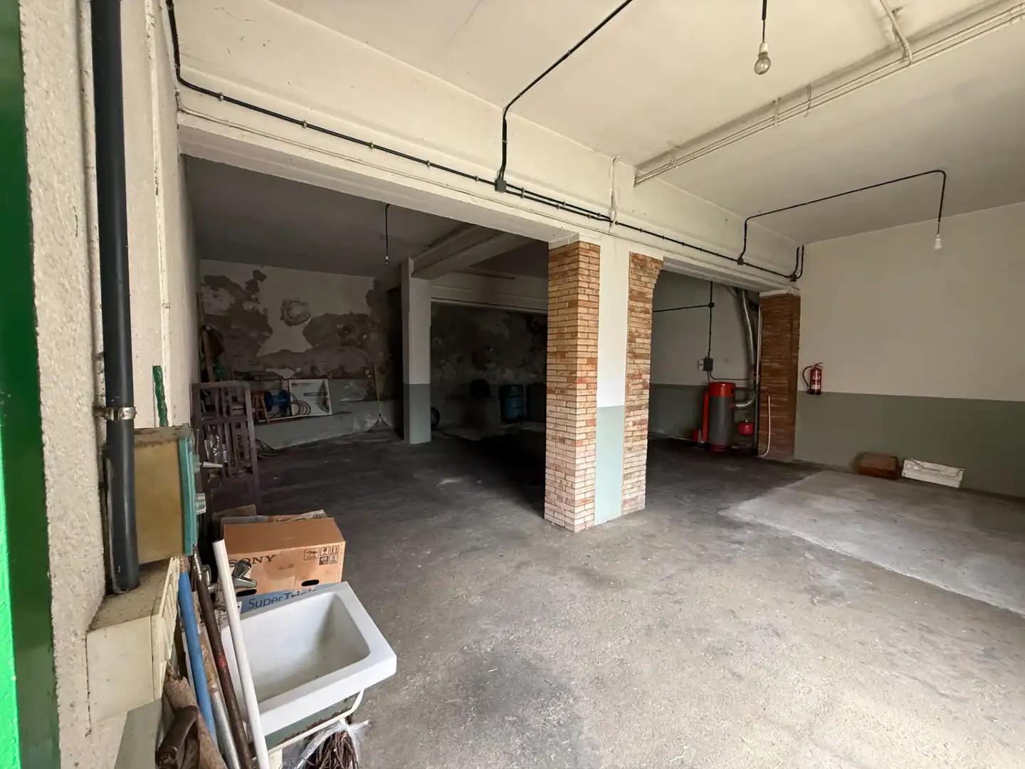 Casa aparellada amb terrassa en venda a Torelló, imagen 49