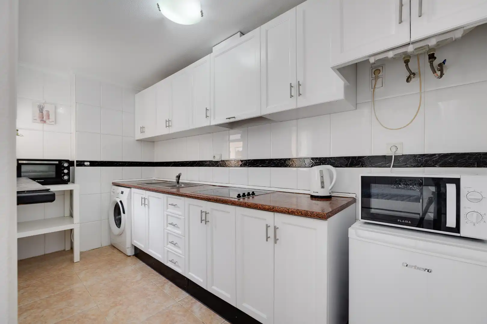 Cocina de Estudio en venta en Torrevieja con Terraza, Amueblado y Piscina comunitaria