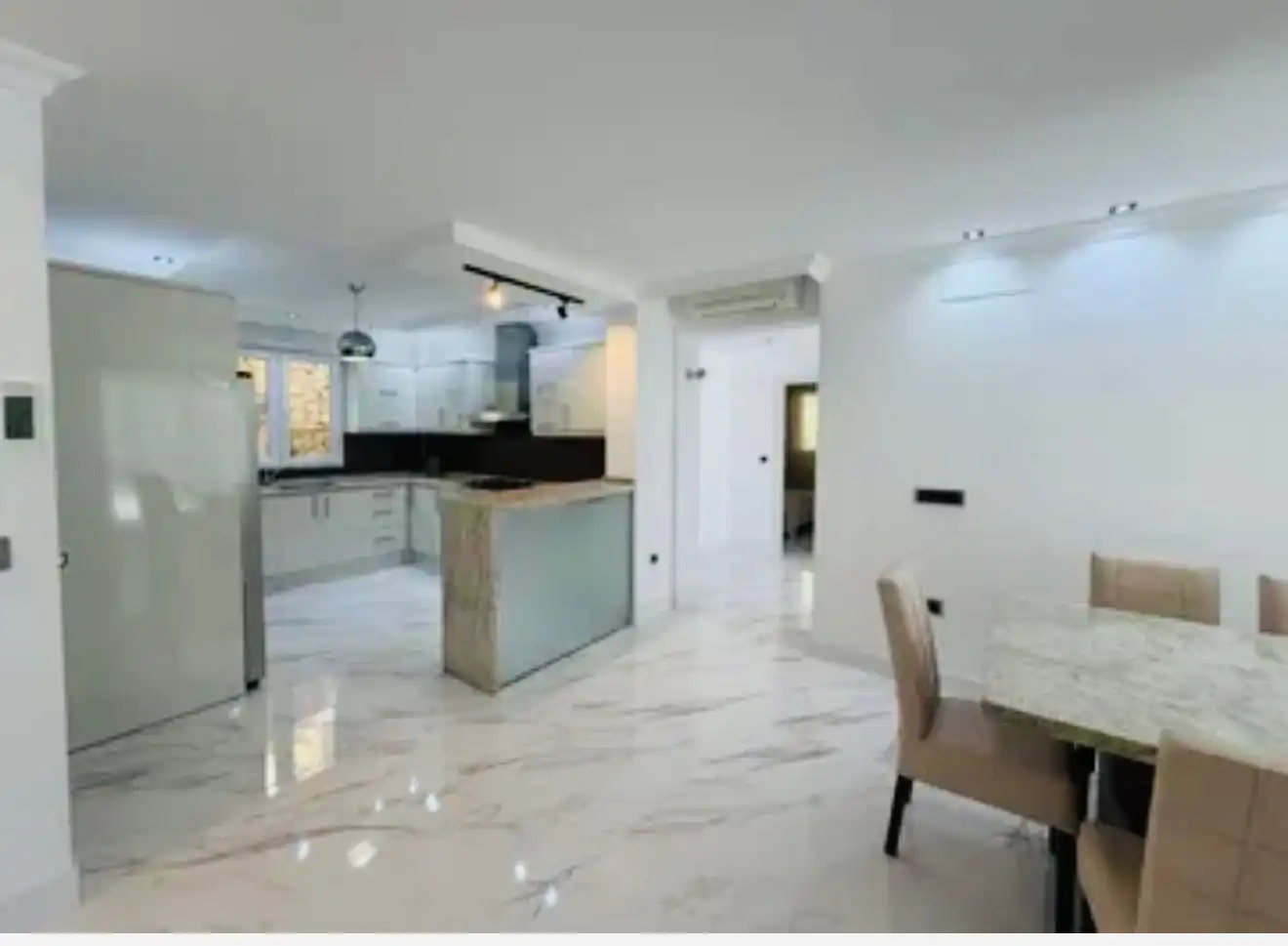 Villa con terrazza in vendita a Canuta, imagen 5