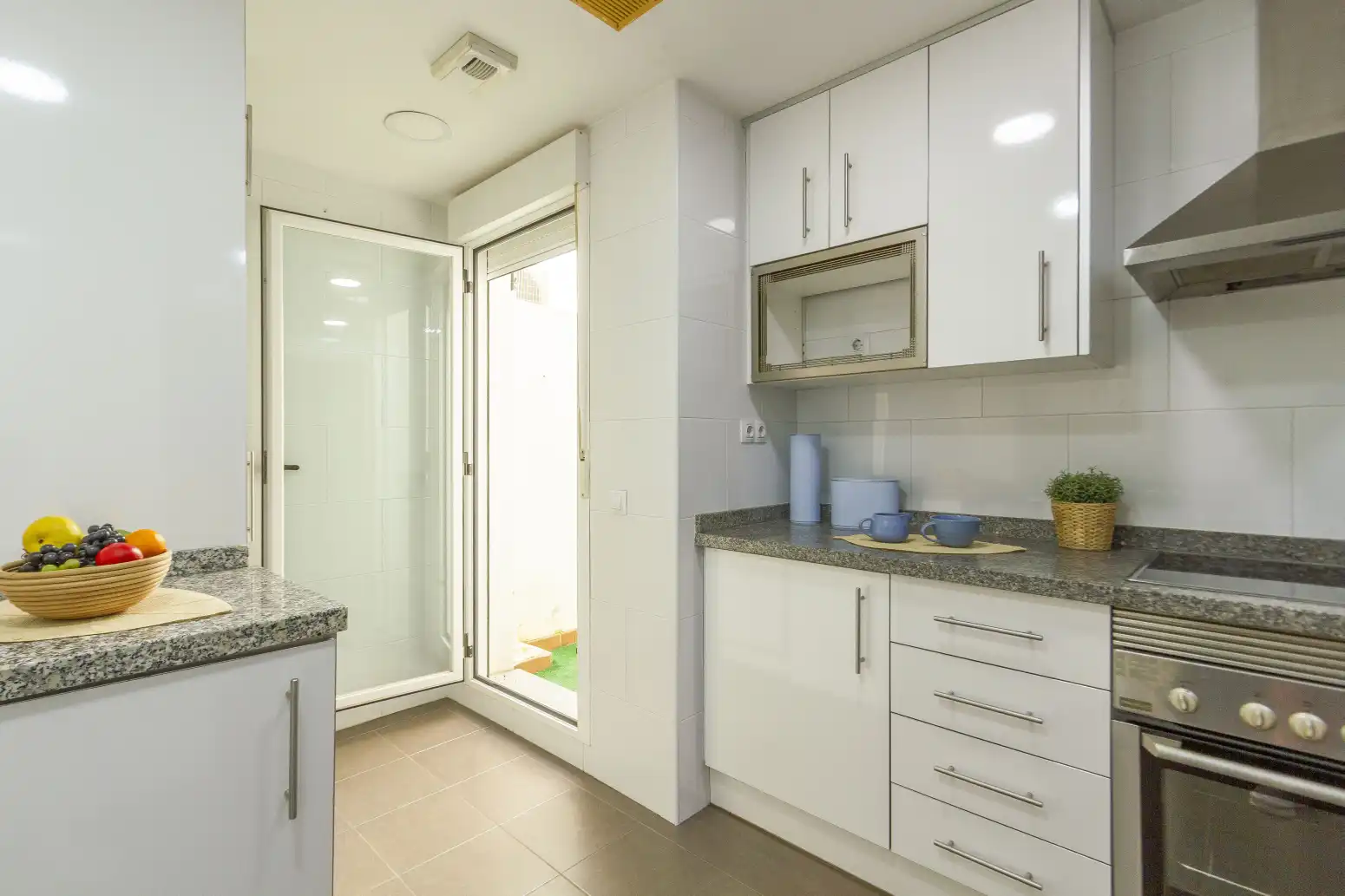 Küche von Wohnung zum Verkauf in Foios mit Klimaanlage und Terrasse