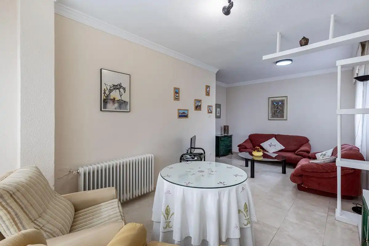 Sala de estar de Planta baja en venta en Granada con Amueblado