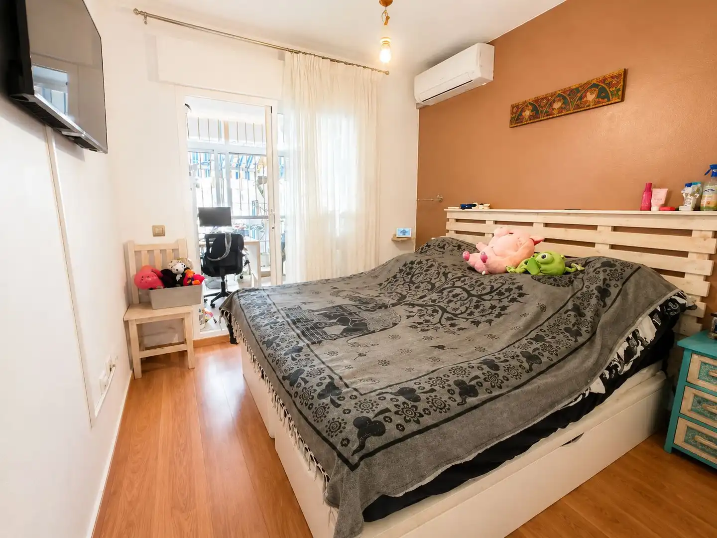 Bedroom of Flat for sale in Fuengirola  with Air Conditioner, Parquet flooring and Furnished
