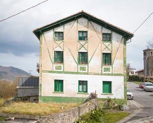 Vista exterior de Pis en venda en Villabona amb Moblat i Balcó