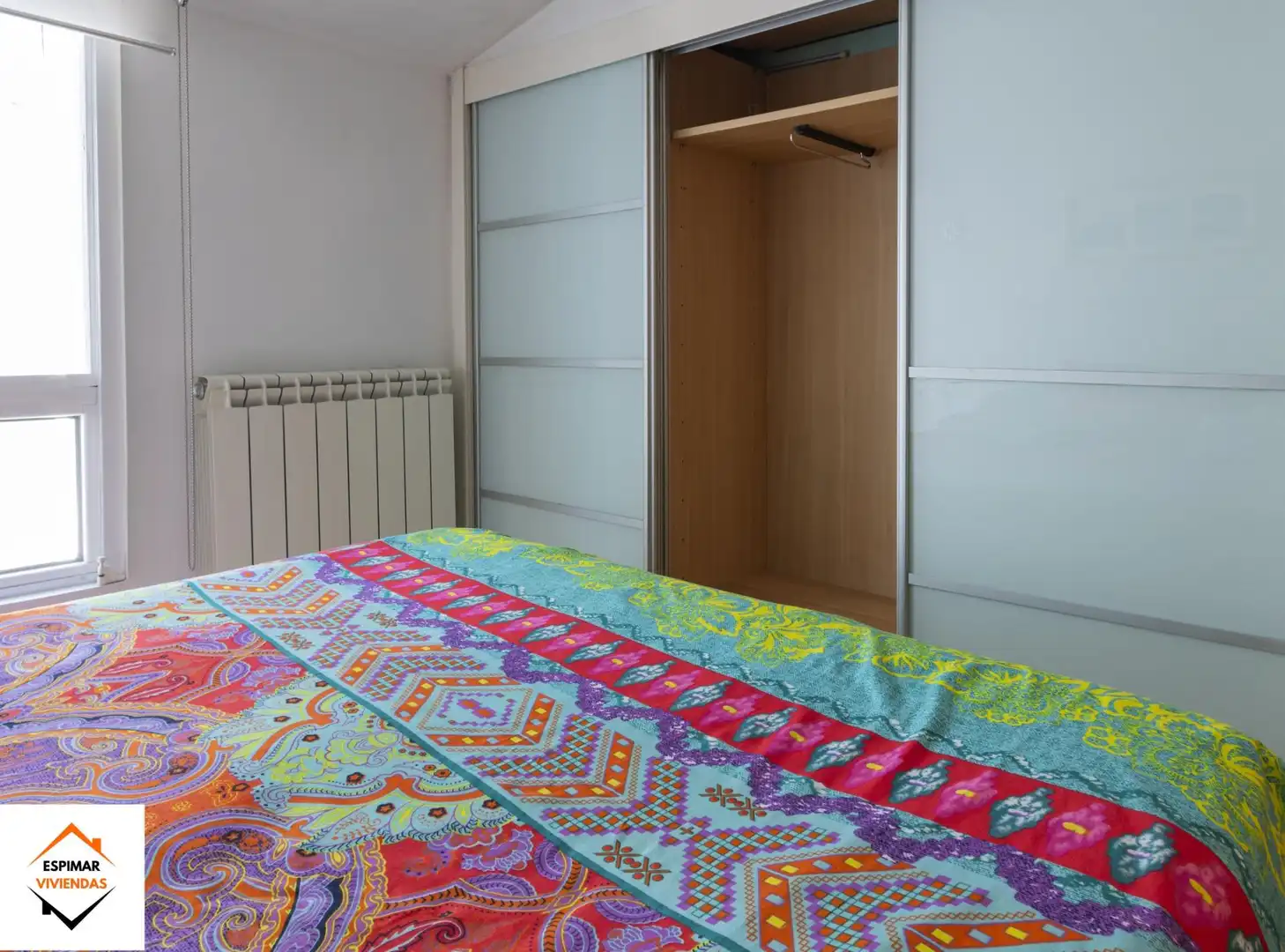 Bedroom of Apartments for sale in Zaragoza