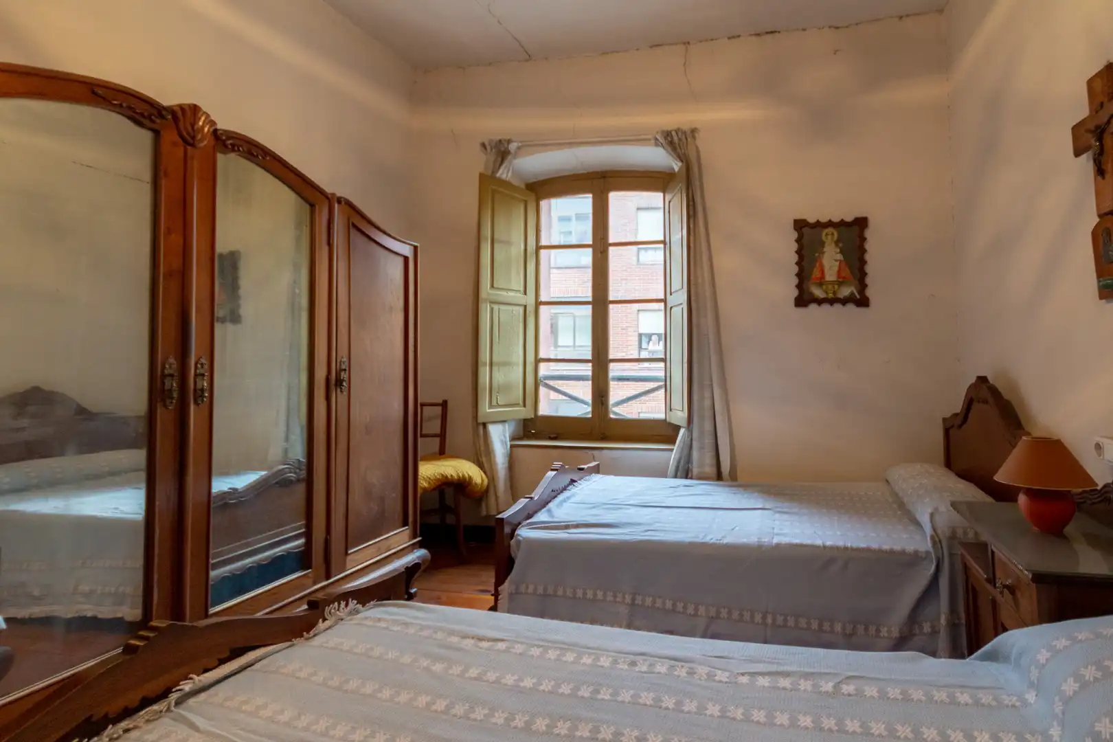 Schlafzimmer von Wohnung zum Verkauf in Mieres (Asturias) mit Heizung, Parkett und Möbliert