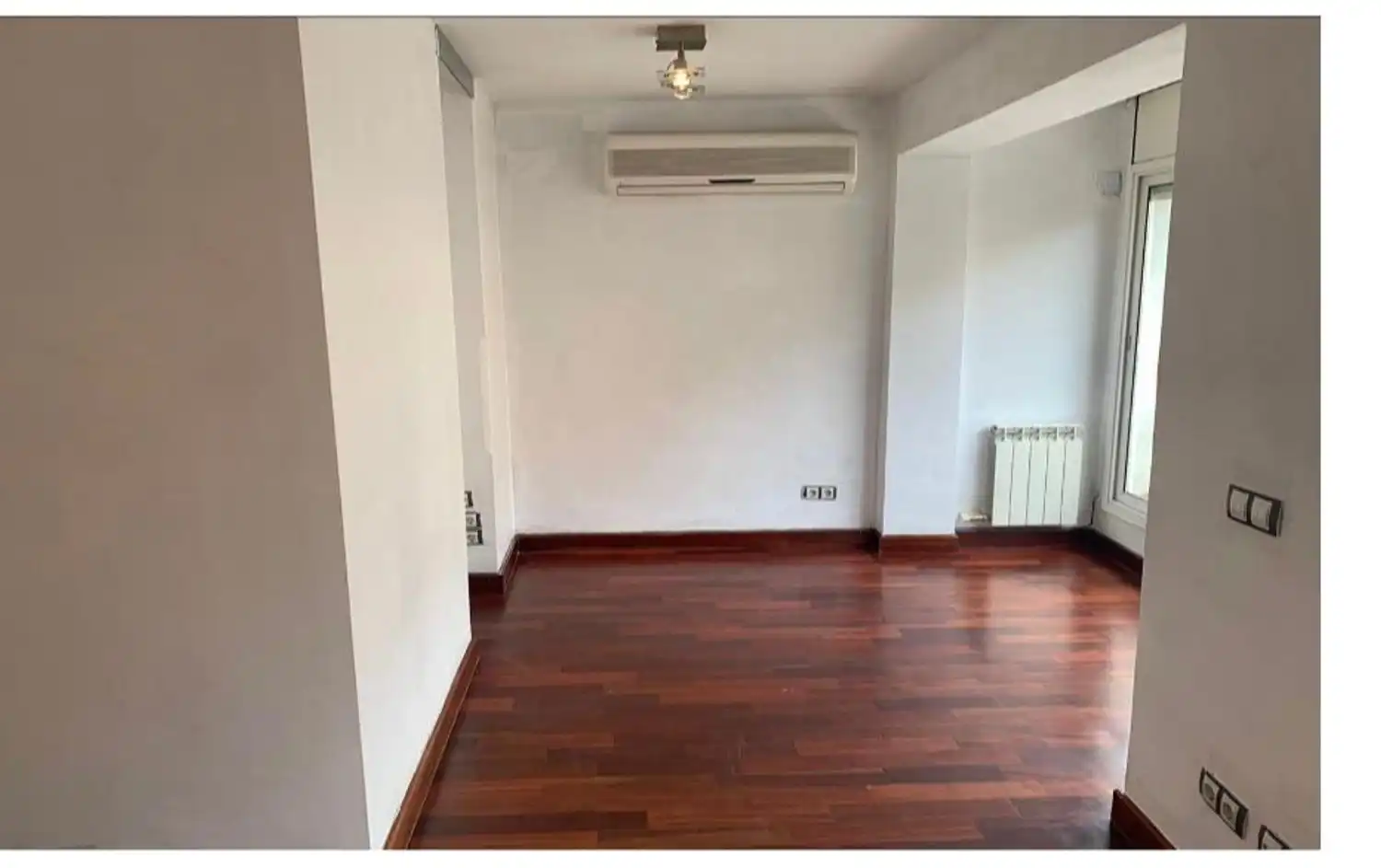 Schlafzimmer von Wohnung zum Verkauf in Ripollet