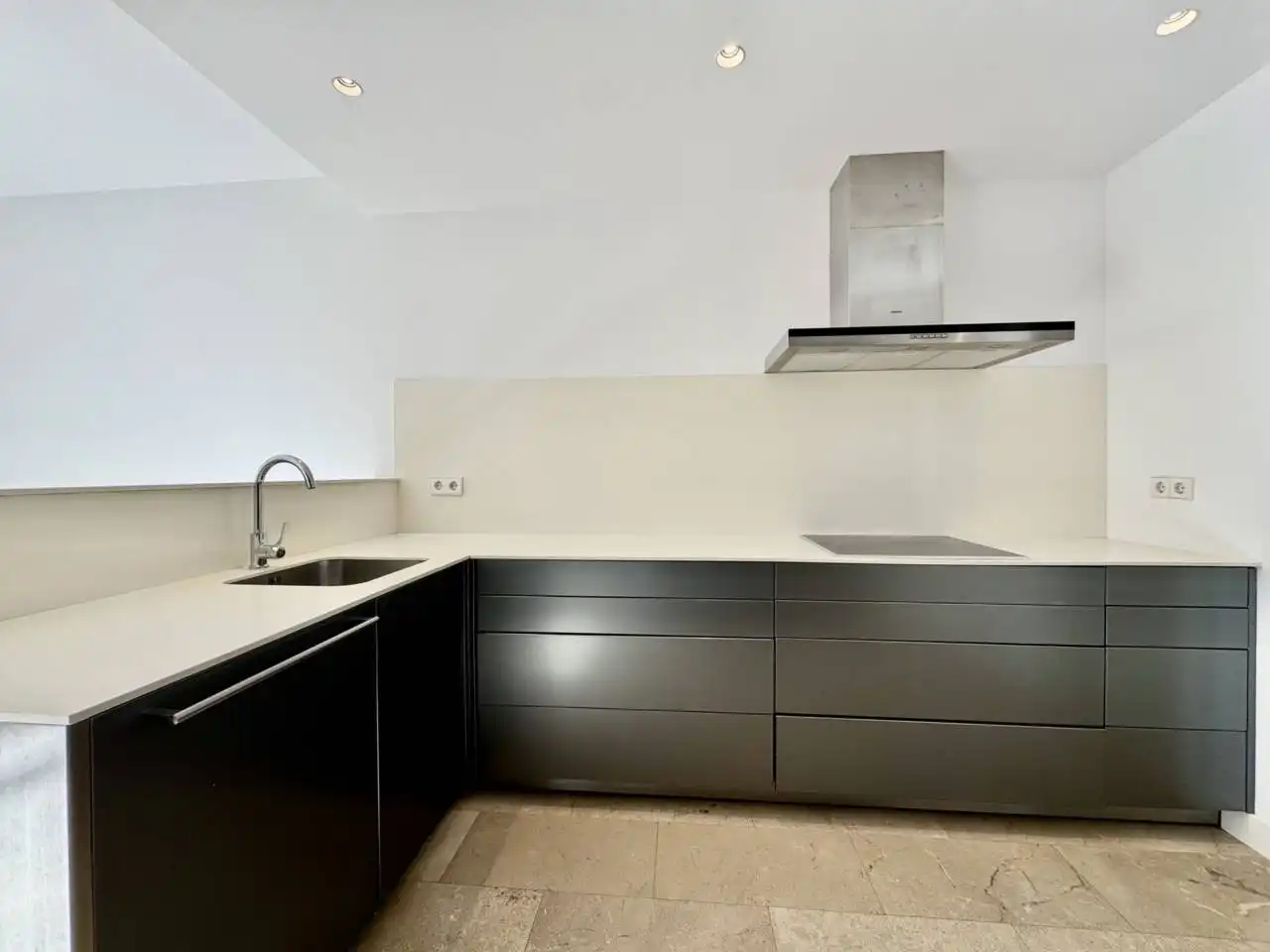 Kitchen of Flat for rent in  Palma de Mallorca  with Air Conditioner, Heating and Terrace