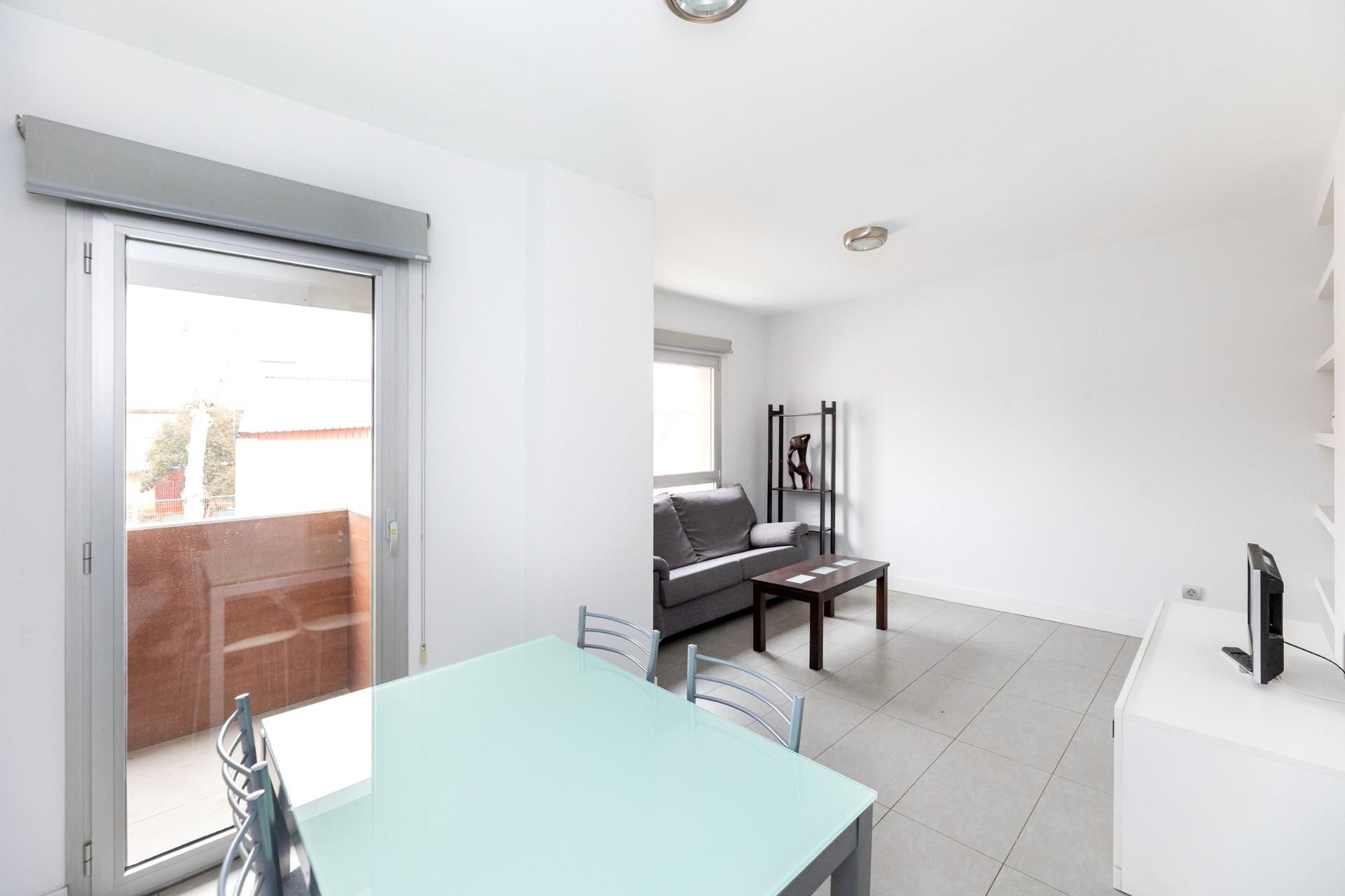 Apartament en venda en  Granada Capital amb Aire condicionat, Moblat i Balcó