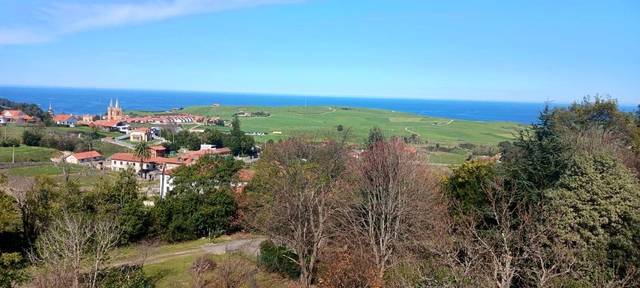 Casa-chalet en Venta en Alfoz de Lloredo