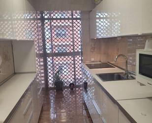 Kitchen of Flat to share in  Madrid Capital  with Air Conditioner and Terrace