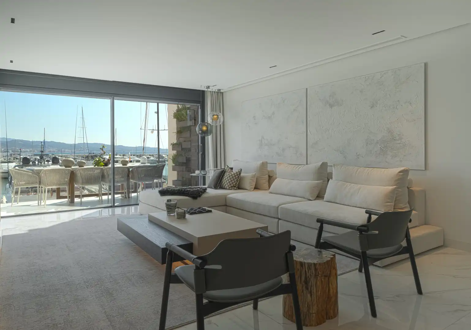 Living room of Apartments for rent in Marbella  with Air Conditioner, Terrace and Furnished