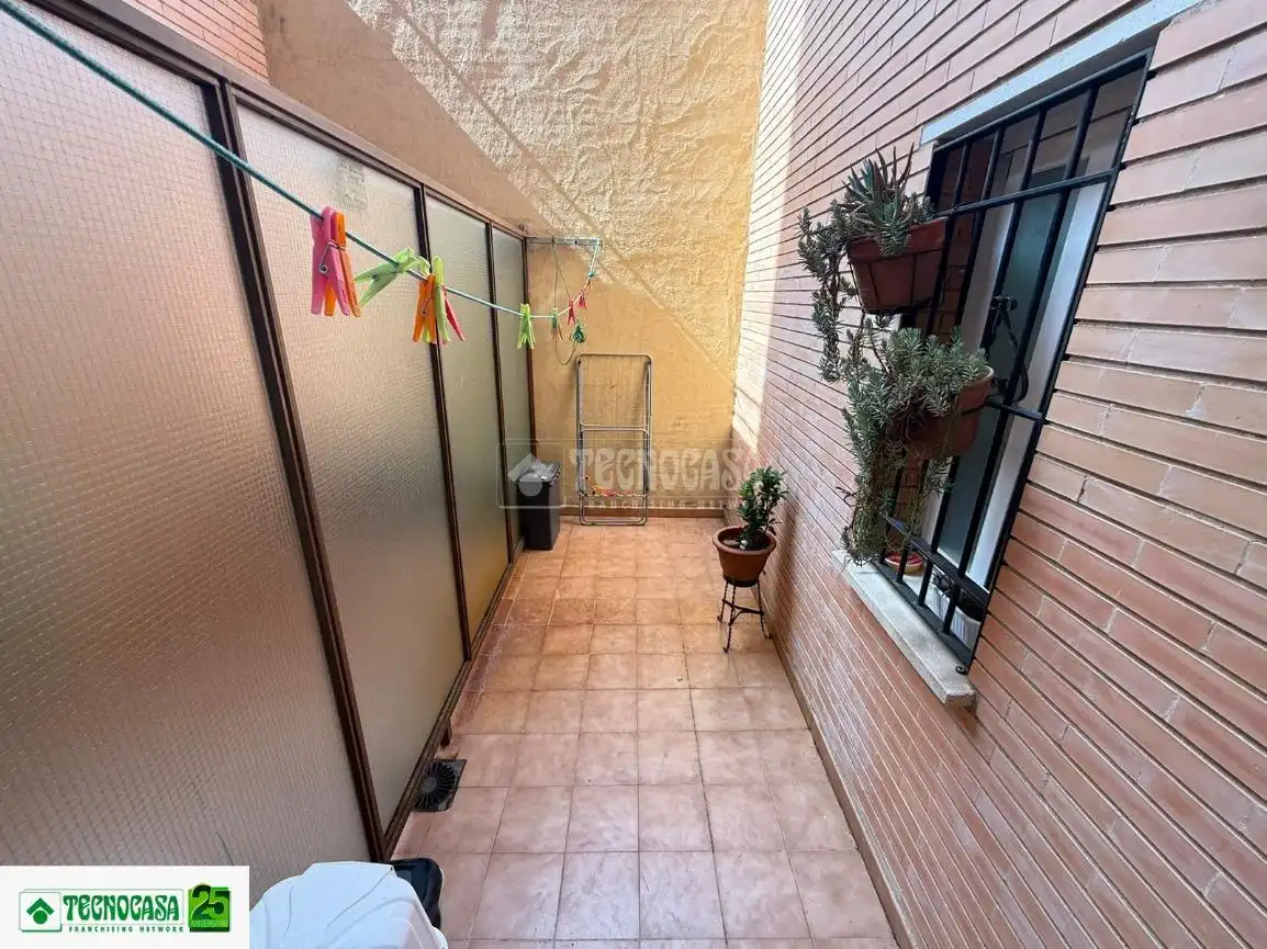 Balcony of Flat for sale in Ciudad Real  with Air Conditioner and Heating