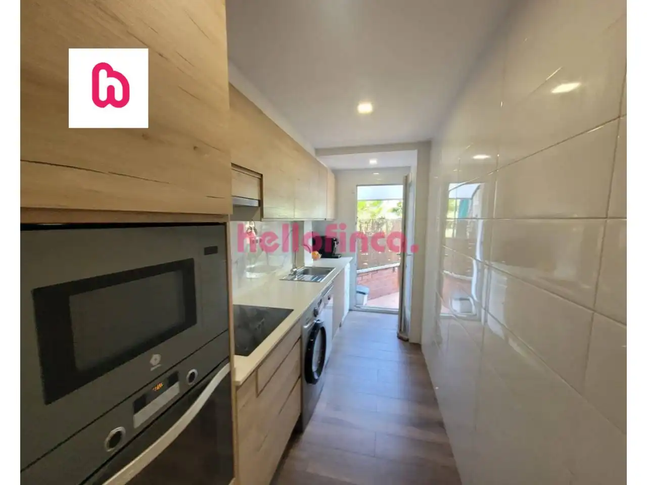 Kitchen of Flat for sale in Vilanova i la Geltrú  with Air Conditioner, Heating and Private garden